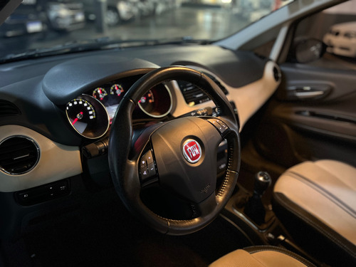 Fiat Punto 1.6 Essence