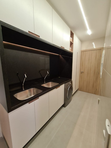 Imagem 6 de 15 de Apartamento - Padrão, Para Venda Em Uberlândia/mg - Apkar