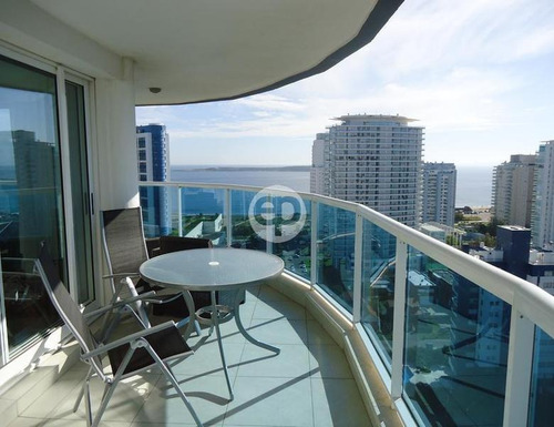 Departamento - Playa Mansa