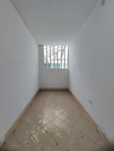 Oficina En Arriendo En La Playa. Cod A20447