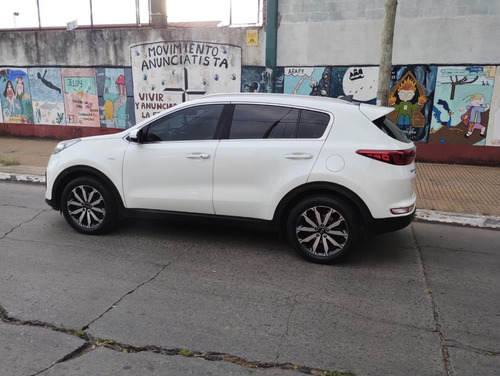 Kia Sportage AT EX 4x4