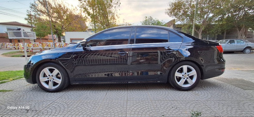 Volkswagen Vento 2.5 Luxury 170cv