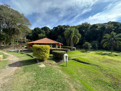Chácara Em Frente Ao Lago Em Condomínio Fechado Ibiúna - R$ 798 Mil - Código 1580