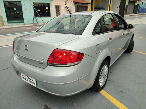 Imagem 5 de 15 de Linea Lx 1.9 1.8 Flex 16v 4p