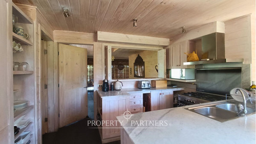 Casa De Veraneo A Orillas Del Lago Panguipulli - A...