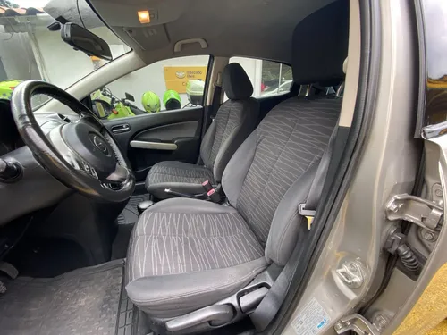Mazda 2 1.5 15hm8 2010