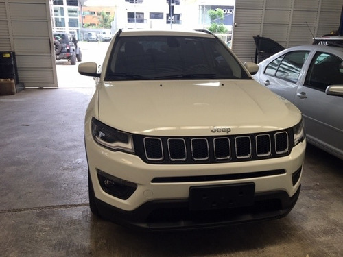 Jeep Compass Sport At6