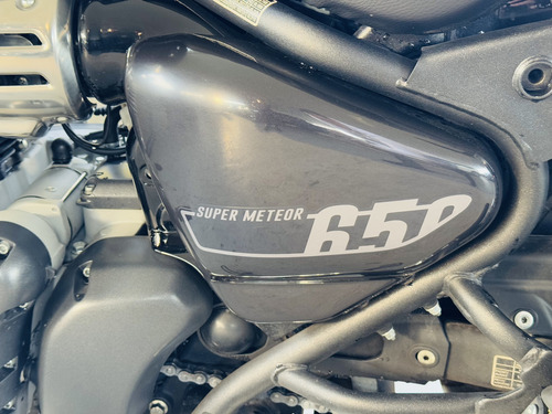 Royal Enfield Super Meteor 650