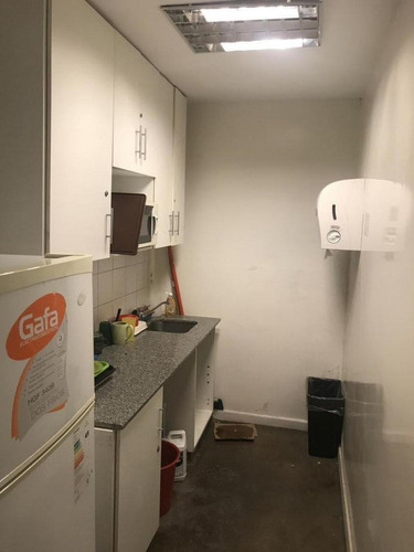Imagen 7 de 25 de Oficinas En Venta En Castelar