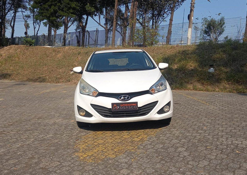 Imagem 2 de 6 de Hyundai Hb20 1.6 Premium 2013/2014