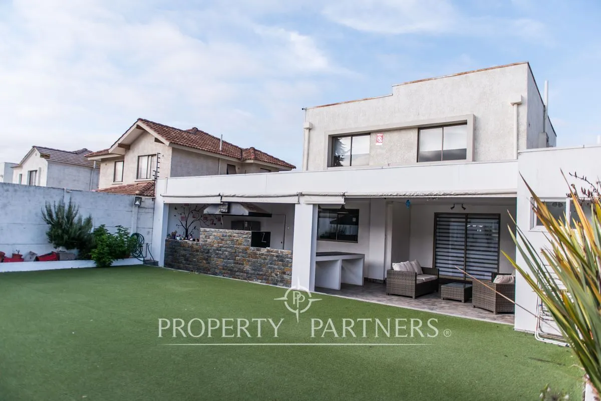 Imagen 3 de 24 de Casa Estilo Mediterráneo En Peñuelas