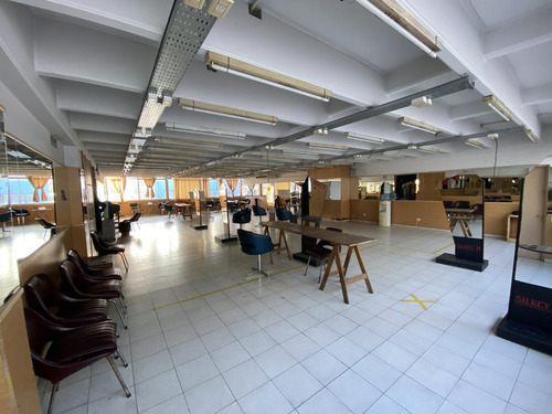Edificio En Venta - 3 Plantas Libres Con Local - 800 M2 - Lote Propio -balvanera