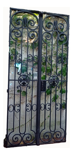 Puerta Hierro Forjado Vidriada. Antigua Negro