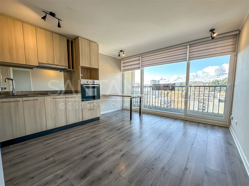 Departamento En Arriendo De 2 Dorm. En Concepción