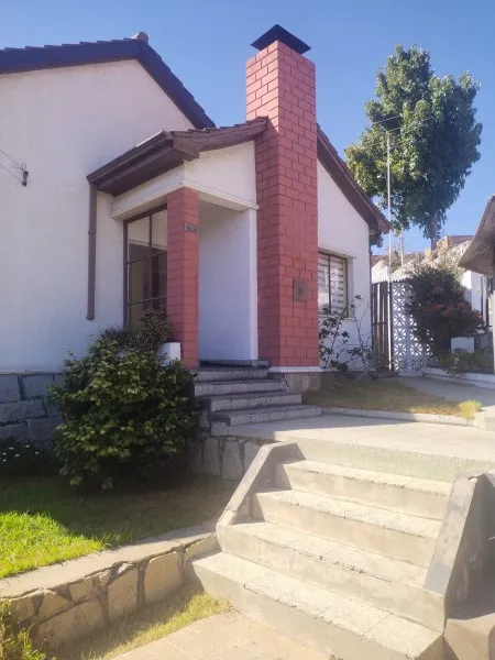 Imagen 1 de 17 de Casa En Venta En Quilpué