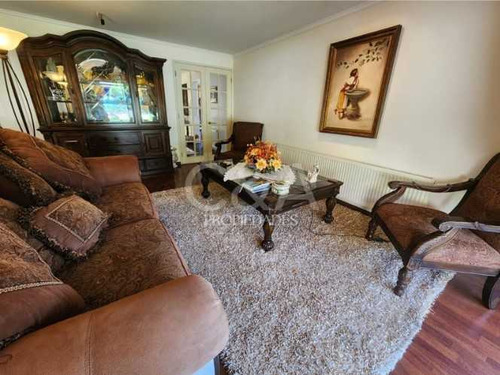 Casa Con Gran Patio, Excelente Ubicacion 5dor (71237)