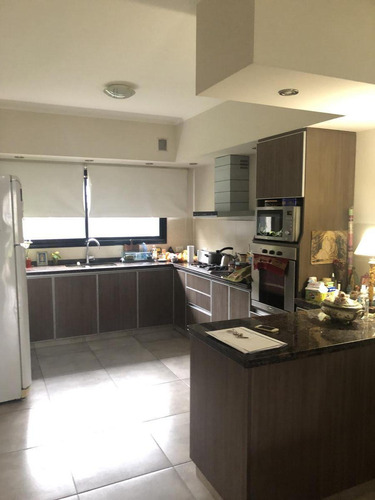 Imagen 7 de 17 de Venta - Casa - Bella Vista