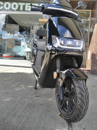 Imagen 10 de 25 de Moto Electrica R Bot Sunra 2 Litio 100km 95km/h En Stock