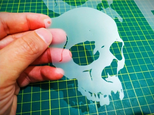 Molde Stencil Caveiras Em 2 Tamanhos Para Aerografia 2r08