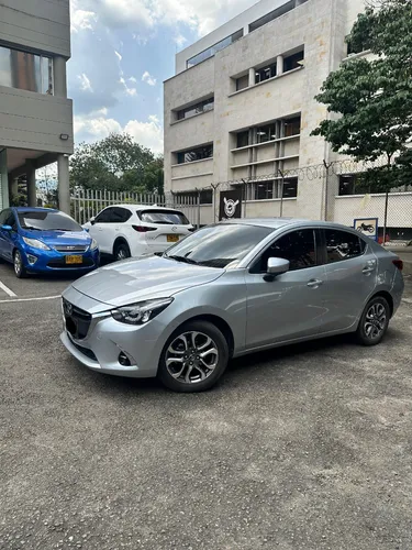 Mazda 2 Grand touring LX