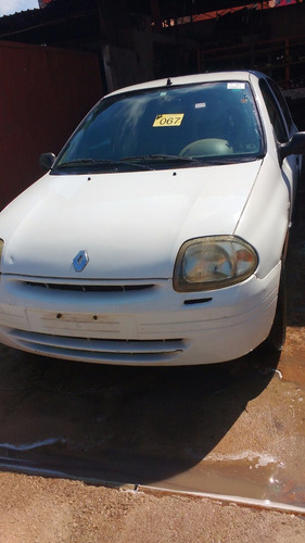 Imagem 5 de 8 de Sucata Renault Clio 1.0 Rn 5p