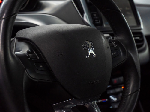 Peugeot 208 1.6 GRIFFE 16V FLEX 4P AUTOMÁTICO