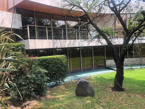 Imagen 1 de 12 de Estupenda Casa Esquinada En Tecamachalco Para Remodelar O
