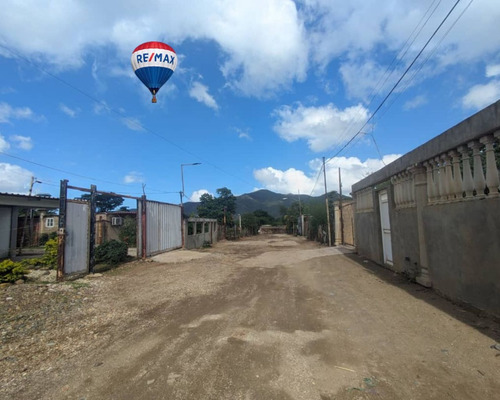 Terreno Amplio Y Natural #5, En Sector Guaimeque, Nueva Esparta, Isla De Margarita