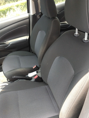 Imagen 5 de 11 de Nissan Versa 2017 1.6 Advance At