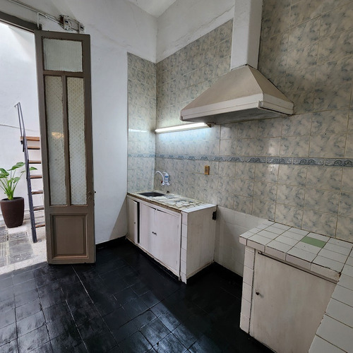 Imagen 2 de 19 de Alquiler Casa De Altos En Codón 2 Dormitorios Y Azotea De Uso Exclusivo.