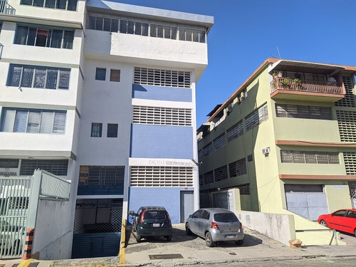 Imagen 1 de 9 de Se Alquila Galpon/deposito 200m2 El Llanito 3267