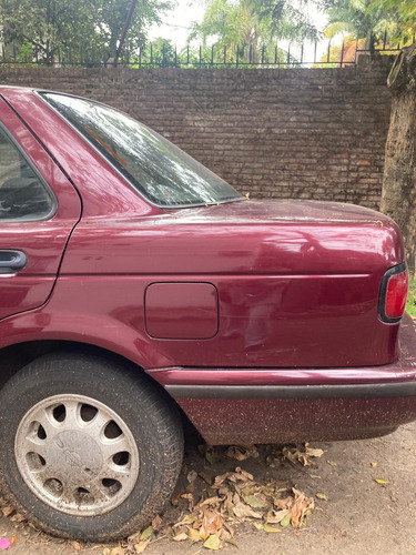 Nissan Sentra 2.0 Super Salon