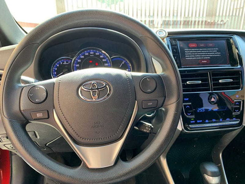 Imagem 9 de 10 de Toyota Yaris 1.3 Xl Plus Aut