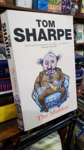 Tom Sharpe - The Midden - Libro En Ingles&-.