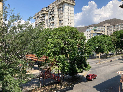 Apartamento En Venta Av. O Higgins La Paz El Paraíso