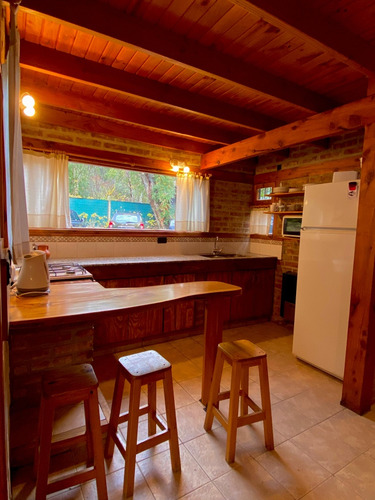 Cabaña De Montaña 4 A 8 Pax / Turistico