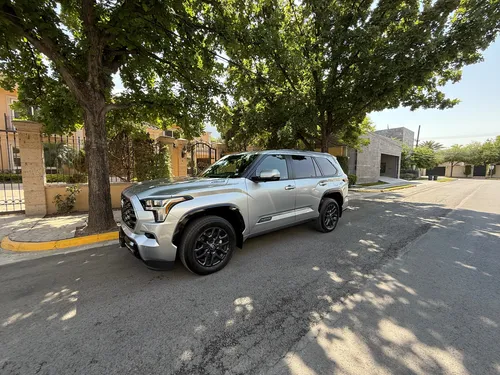 Toyota Sequoia 3.5 Hev Platinum 4Wd