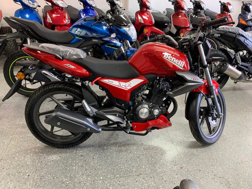 Imagen 2 de 25 de Benelli Tnt 15