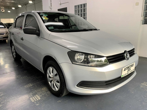 Volkswagen Voyage 1.6 Comfortline Plus 101cv 2013