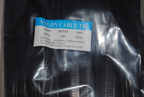 Cincho De Nylon Color Negro 70 Cm X 8 Mm  100 Pz I17