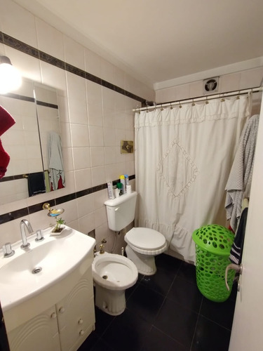 Departamento 3 Ambientes Al Frente Con Balcón Corrido Excelente Ubicación