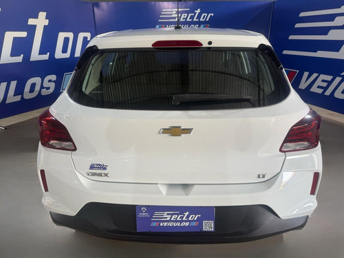 Chevrolet Onix 10mt Lt2