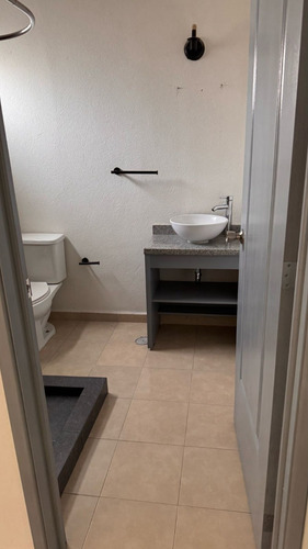 Excelente Casa En Venta En Fracc Las Misiones Frente A Parque Industrial Toluca 2000, Toluca, Méx