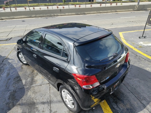 Chevrolet Onix 1.0 Joy 5p