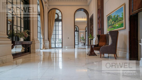 Imagen 10 de 20 de Chateau Libertador, Único En Su Estilo. 3 Suites Dep. Y 2 Coch. Hotel *****
