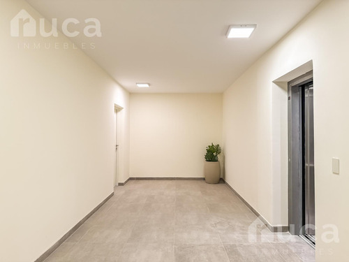 Amplio Departamento De Planta Versátil De 2 Ambientes A La Venta En Pilar