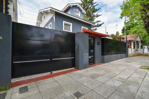 Venta Casa 7 Ambientes Con Jardín Y Pileta En Martinez