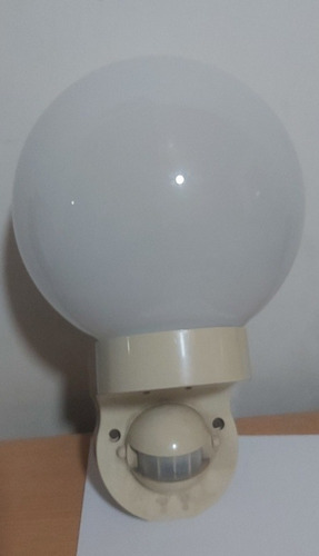 Lampara Globo Con Sensor De Movimiento 220-240v - 150w 