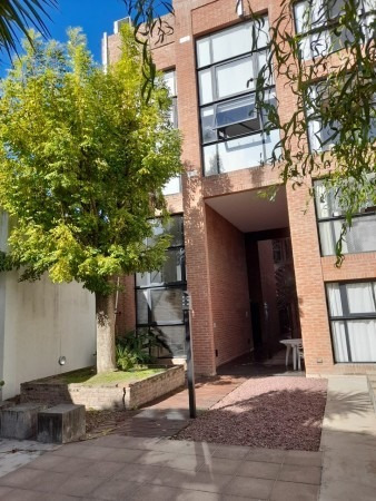 Imagen 2 de 6 de Venta: Moderno Loft 2 Amb En Bernal Centro