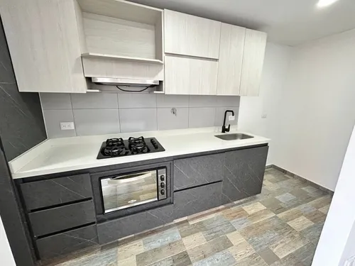Apartamento En Arriendo Ubicado En El Poblado Sector Castropol (26959).